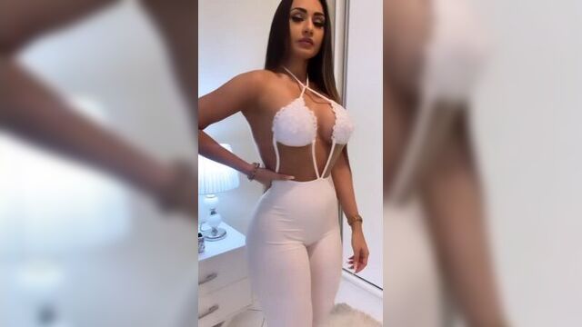 Bella araujo