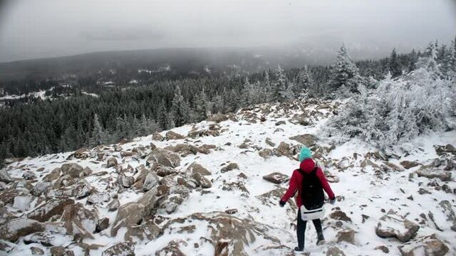 Подъем на хребет зюраткуль