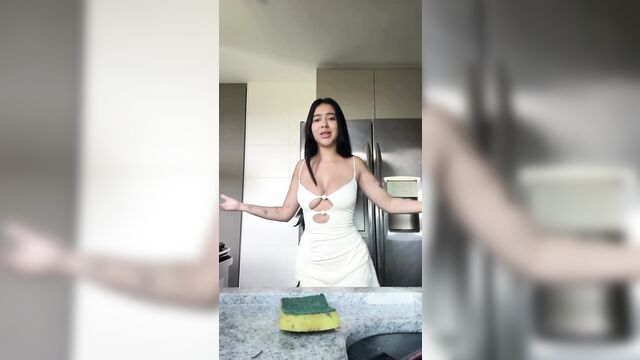 Beca barreto gostosa is a slutty woman who loves to fuck