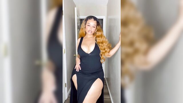 Early morning orgasm for sexy redbone in thick thighs action