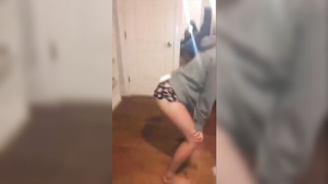 A guy with big cock showed his skills in intense action