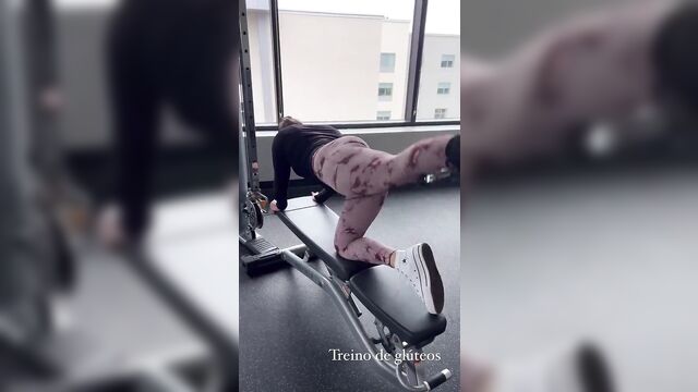 Hot sabrina gomes is a vagabunda with a great body and ass