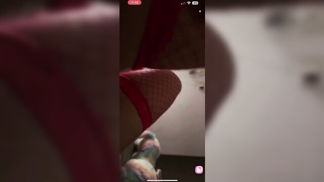 Hot babe shows her body while playing with toys on liveme