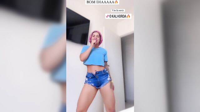 The perfect couple, the most beautiful ass from bahia, and the biggest cock