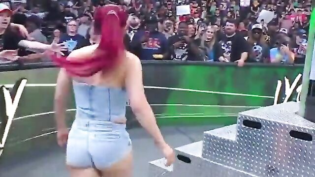 Iyo sky's ass is famous in the wwe and aew world of wrestling