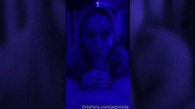 I taught my argentine girlfriend to suck me off