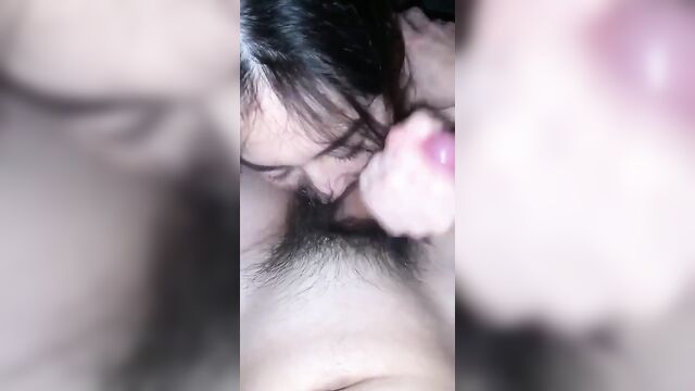 Asian teen aged 18 gave a sloppy blowjob and got fucked hard in sg