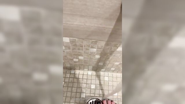 Jenna gargles - ass licking and sucking in a vertical pack