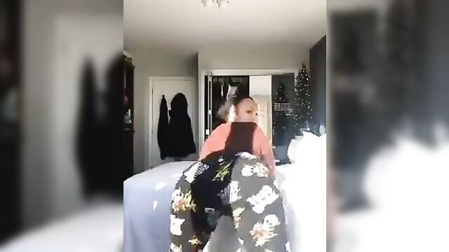 Ebony bbw model kathrynn’s first porn video