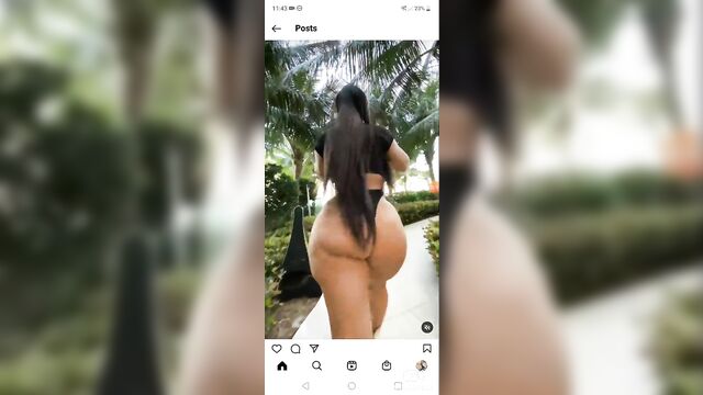 The girl with a huge ass fucks hard and deep