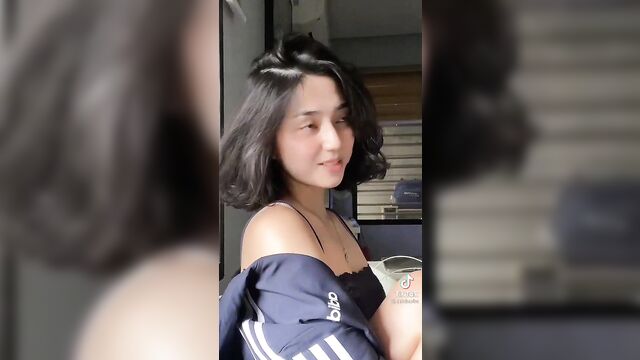Juls barba gets her pussy railed in steamy pinay leaks action