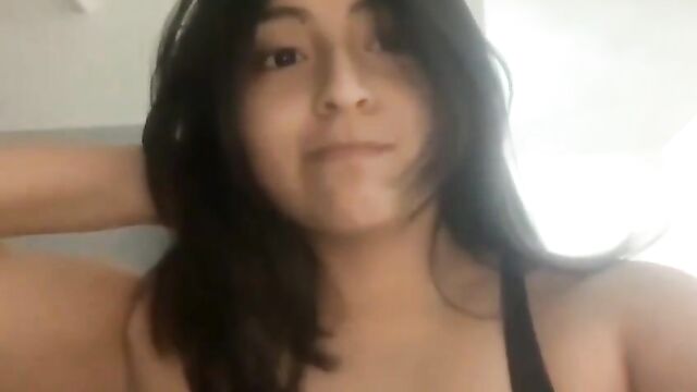 This girl knows how to handle herself, damn!