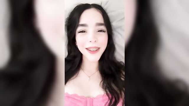 Young couple reynita and reyna making love on camera