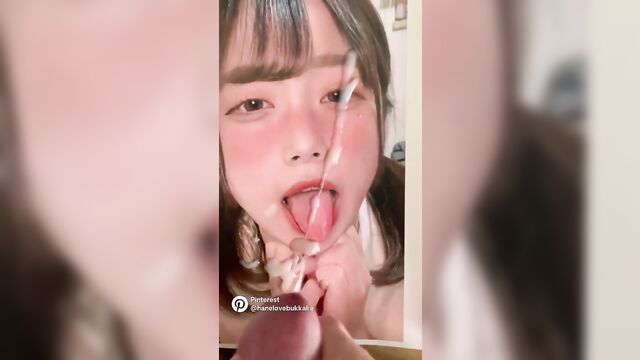A princess gets her face covered with cum in a hot bukkake scene