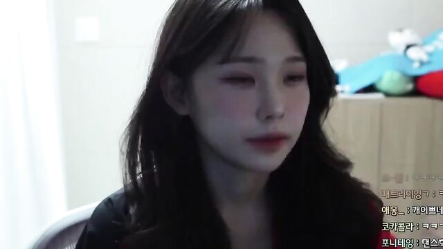 Armpit sex with a hot korean streamer, inspired by their spicy content