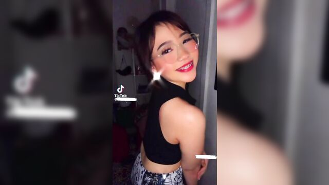 Hot sg malay chick with huge boobs gets fucked hard