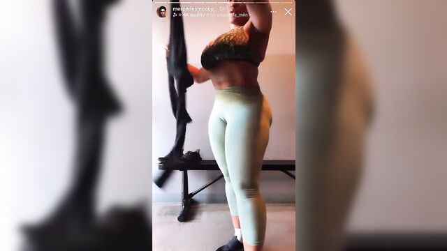 Mercedes m thicc - the hottest booty porn star