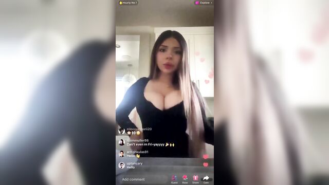 A girl was streaming her naked body but accidentally exposed herself