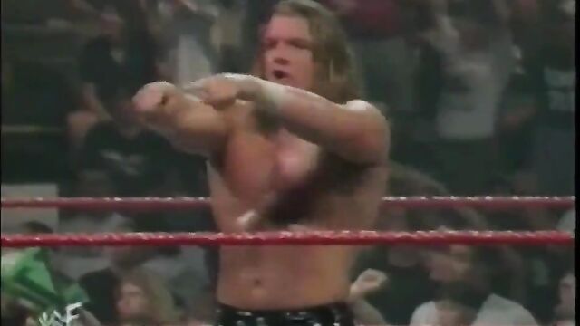 Busty wwe fan flashes her boobs for triple h on wwf raw is war