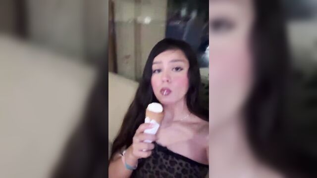 The mexican slut vanerd really likes to suck a cock and she's very good at it