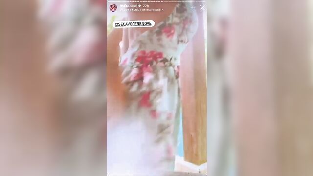 Bitch cardi showing her bitch hole and slapping her