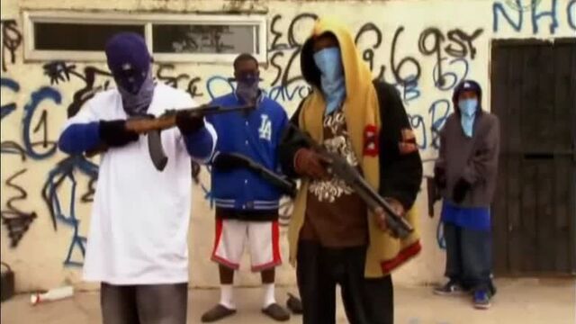 Оружие банды крипс (crips guns)-1.mp4