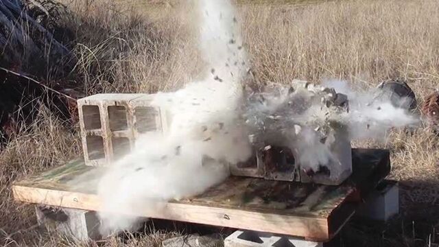 [zёбра] .50 bmg против шлакоблоков | сломанное ранчо | перевод яндекса