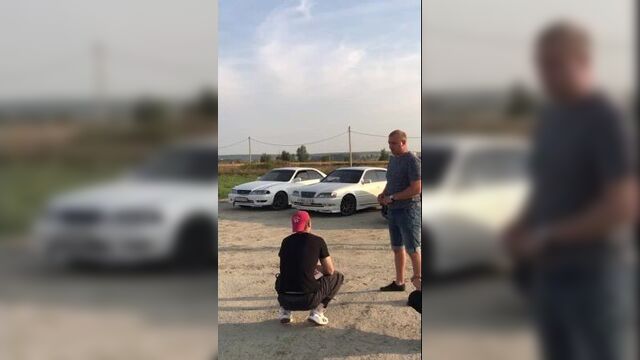 По полям