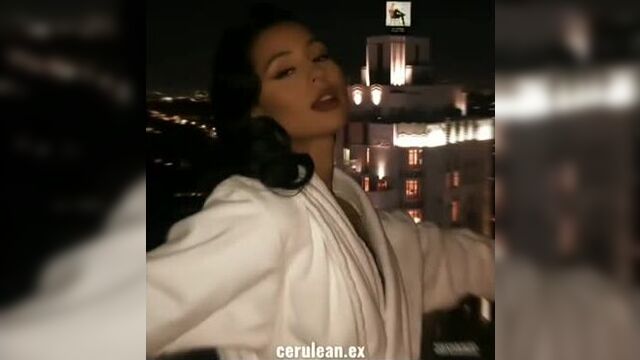 Alexa demie vine
