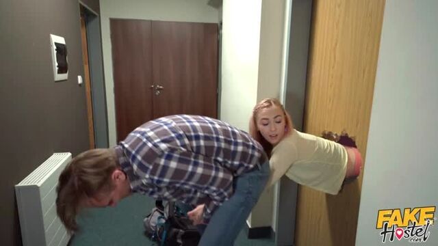 Fakehostel fakehub jenny wild stuck in a door 2020.10.26, all sex, blowjob, facial, threesome