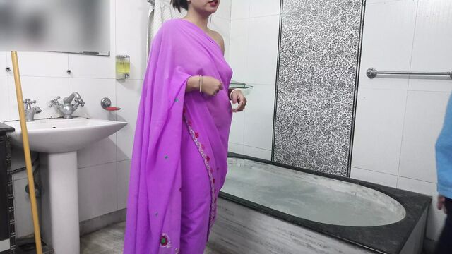 Real desi indian punjabi sardarni stepmom fucked with big cock new porn sex video