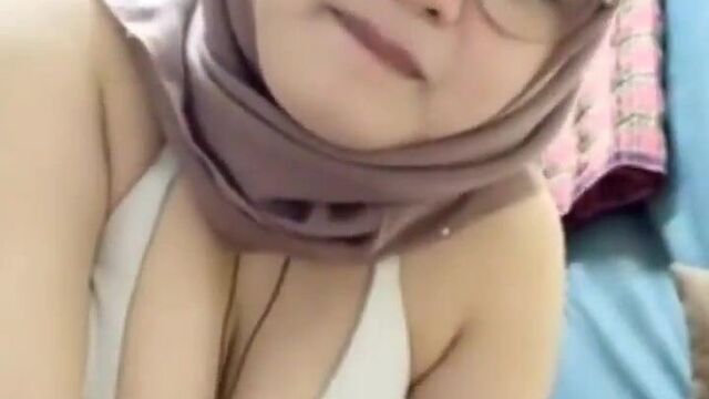 Awek cute part 1