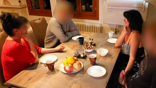 I pulled out his giant cock in restaurant! public extrem!