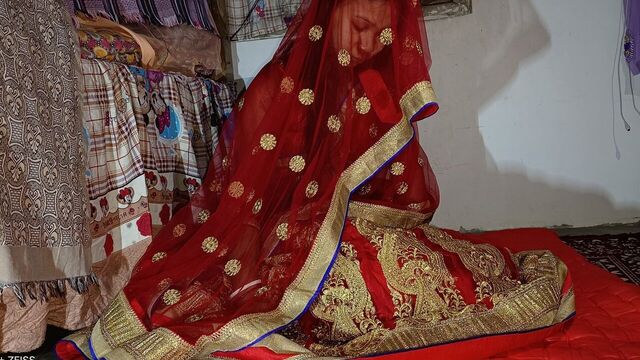 Suhagraat wali chudai – wedding night romance, newly married couple have sex