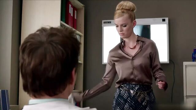 Betty gilpin nude scene in nurse jackie scandalplanet.com