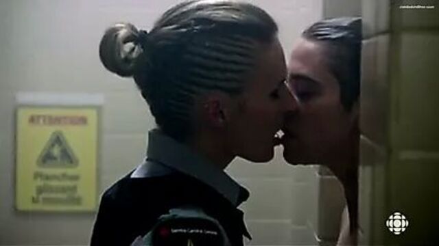 Melanie pilon & eve landry in unite 9
